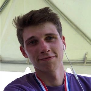 Meet your Posher, Briton